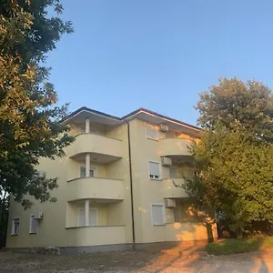 Neea Apartmán