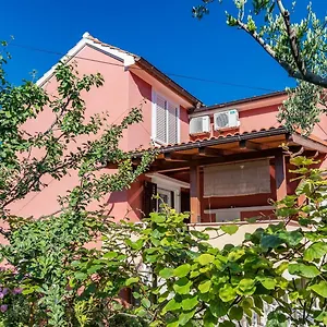 Nadica Apartment Baška